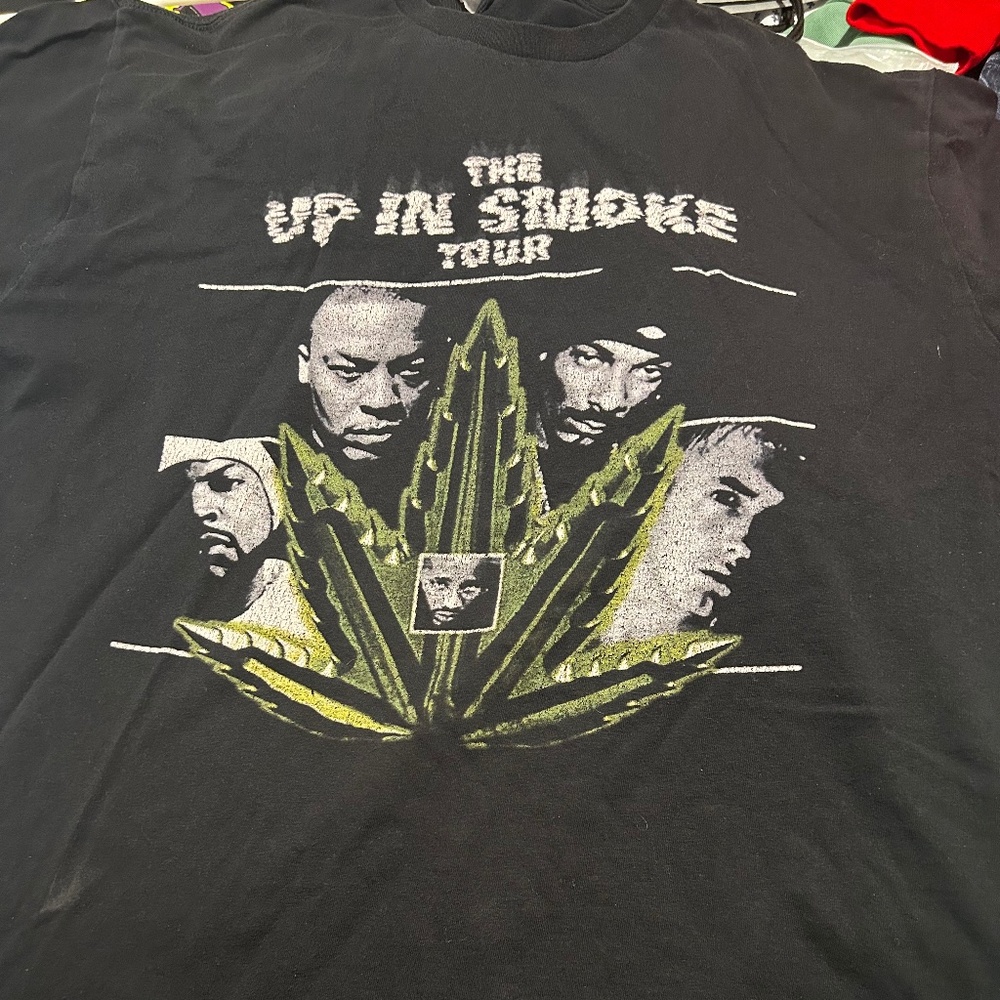 Vintage Authentic Up in Smoke Tour 2000 T-Shirt - Size Large